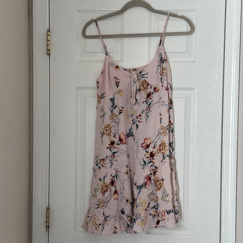 Xhilaration Floral Summer Dress Blush Pink Size Small Spaghetti Strap Mini